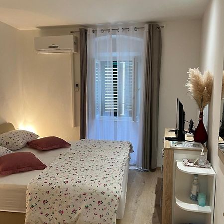 Charming Apartment In Old Town Split Eksteriør billede